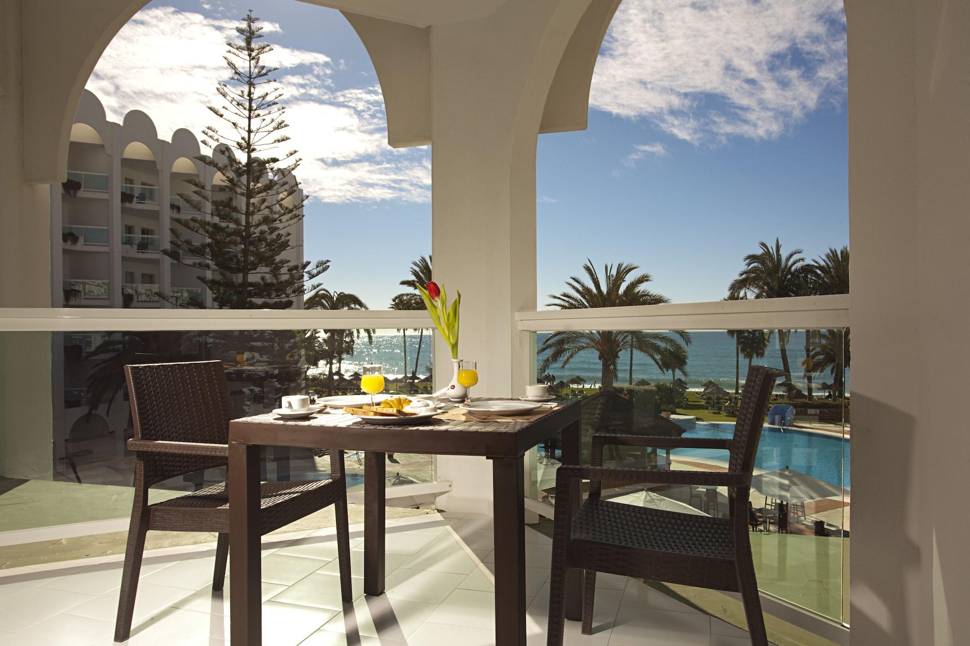 Ona Marinas De Nerja Spa Resort Exterior photo