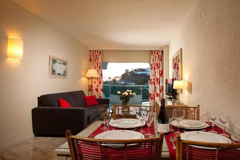 Ona Marinas De Nerja Spa Resort Room photo