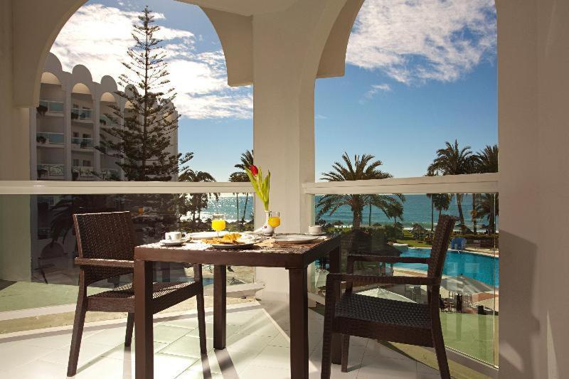 Ona Marinas De Nerja Spa Resort Room photo